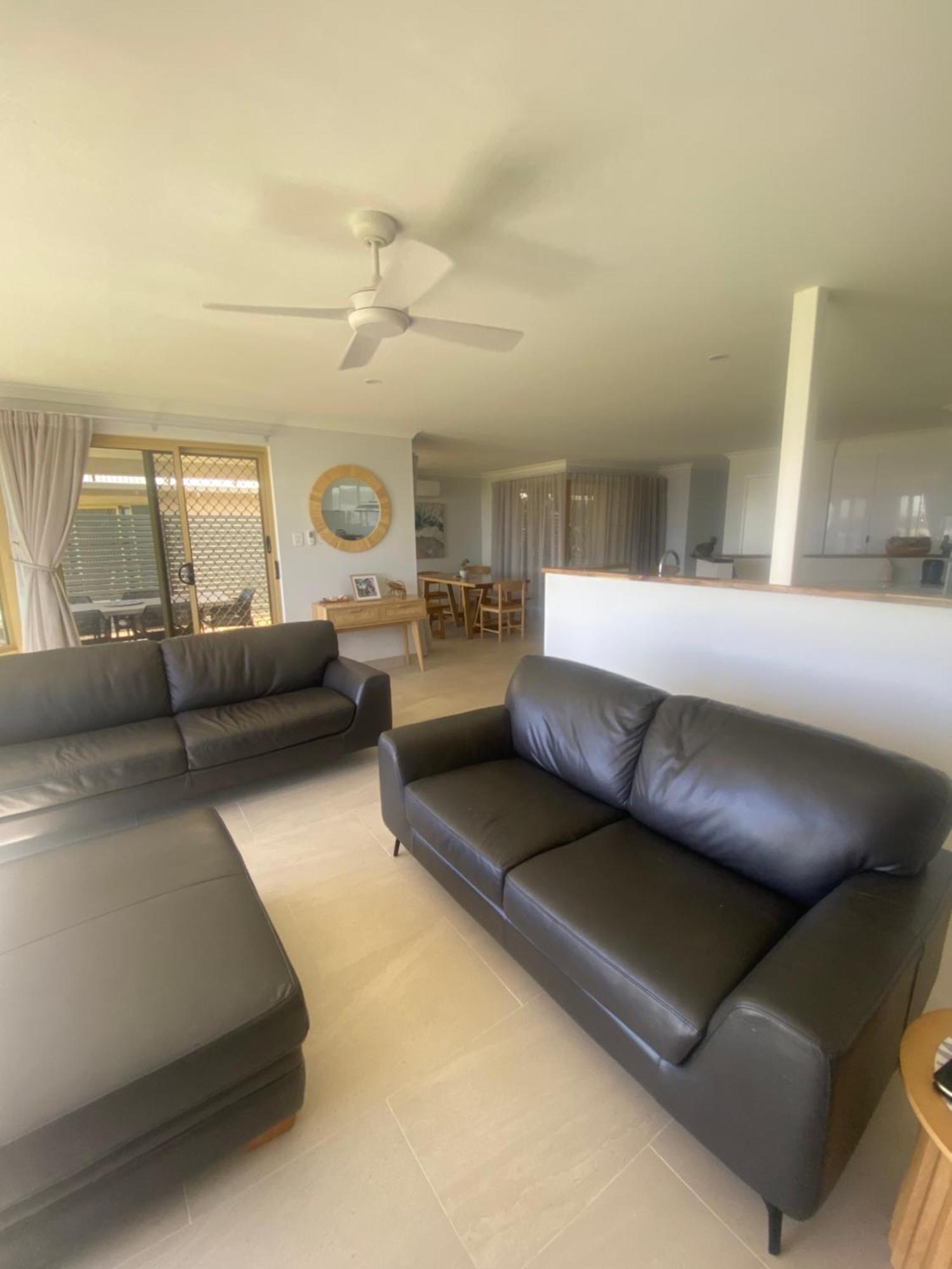 Pelican Shore Oceanfront Villa 6 Kalbarri Buitenkant foto