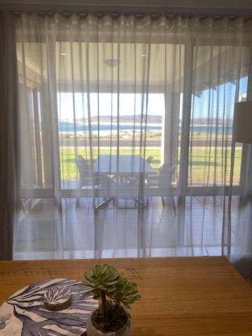 Pelican Shore Oceanfront Villa 6 Kalbarri Buitenkant foto