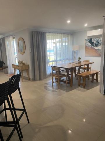 Pelican Shore Oceanfront Villa 6 Kalbarri Buitenkant foto