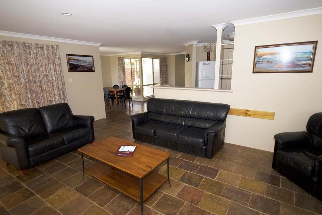 Pelican Shore Oceanfront Villa 6 Kalbarri Kamer foto